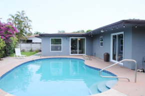 FLORIDA HOME WITH POOL AND POOL TABLE